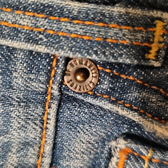 Citizens Of Humanity Low Rise Light Blue Jean Shorts - Picture 14 of 16